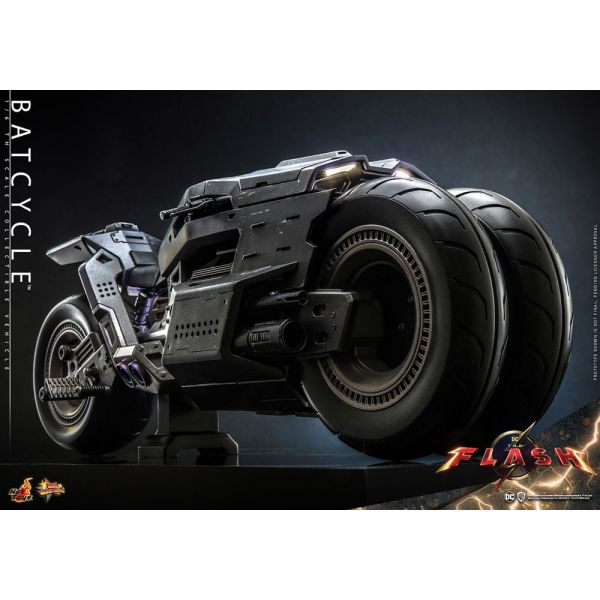 Masterpiece Vehicle Batcycle (The Flash Movie) Additional Image 6