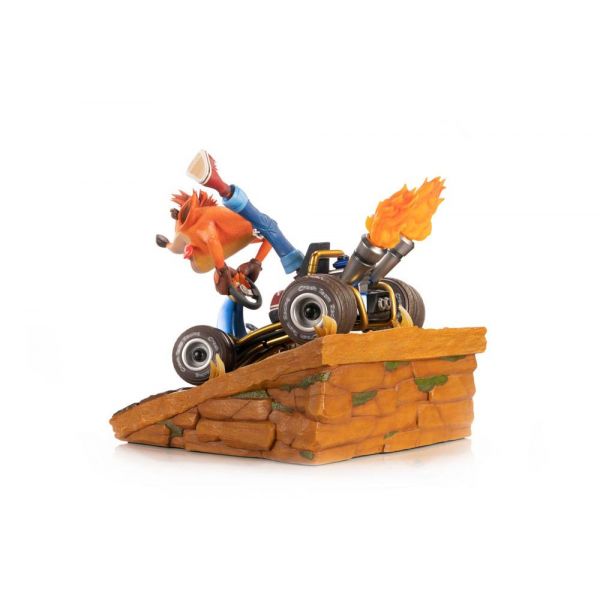 Crash in Kart Statue (Crash Team Racing Nitro-Fueled) Additional Image 3