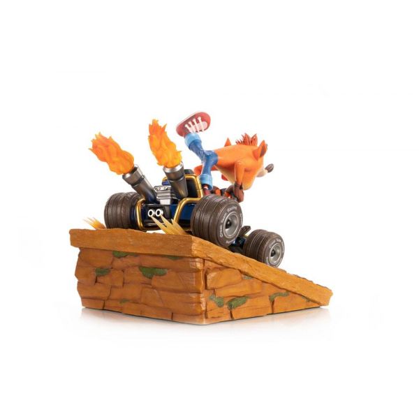 Crash in Kart Statue (Crash Team Racing Nitro-Fueled) Additional Image 5