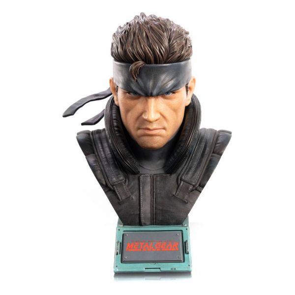 Grand Scale Solid Snake Bust (Metal Gear Solid) Main Image