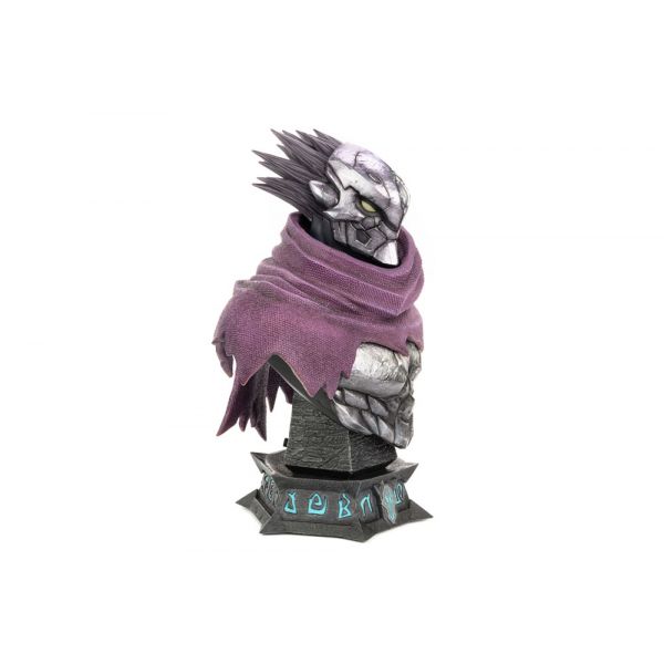 Grand Scale Strife Bust (Darksiders) Additional Image 5