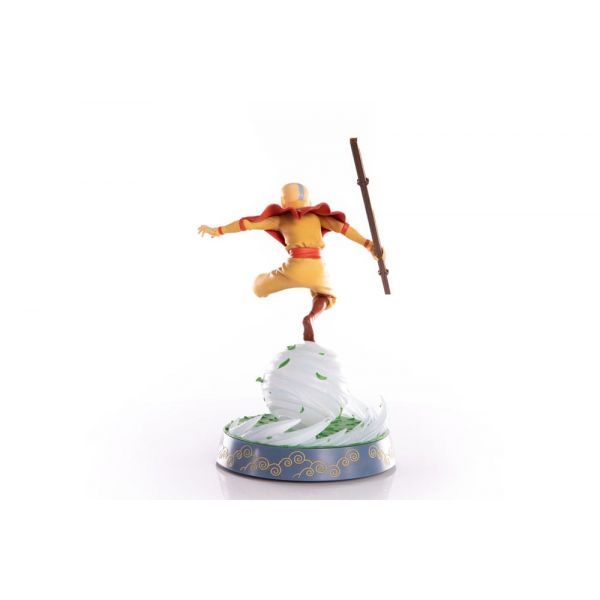 Aang Collector's Edition (Avatar: The Last Airbender) Additional Image 4