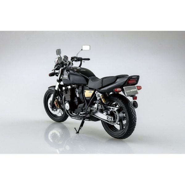 Yamaha 4HM XJR400R '95 1/12 Scale Model Kit Additional Image 2