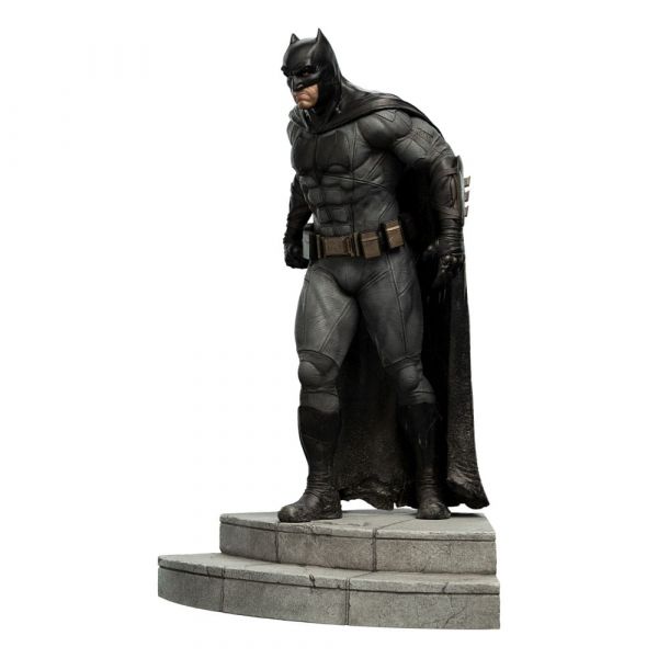 Batman Statue (Zack Snyder's Justice League) Additional Image 5