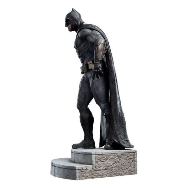 Batman Statue (Zack Snyder's Justice League) Additional Image 6