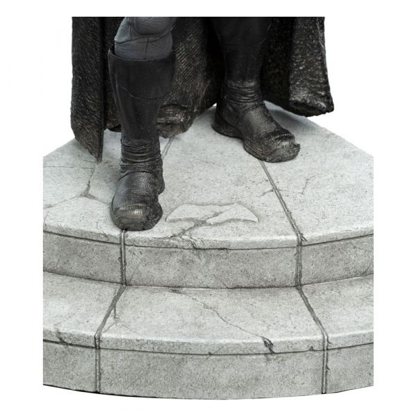 Batman Statue (Zack Snyder's Justice League) Additional Image 8