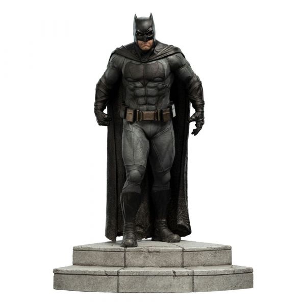 Batman Statue (Zack Snyder's Justice League) Main Image