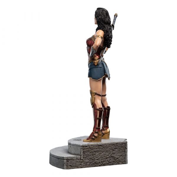 Wonder Woman Statue (Zack Snyder's Justice League) Additional Image 5