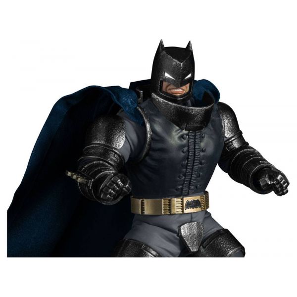 Dynamic 8ction Heroes Armored Batman Action Figure (Batman The Dark Knight Returns) Additional Image 2