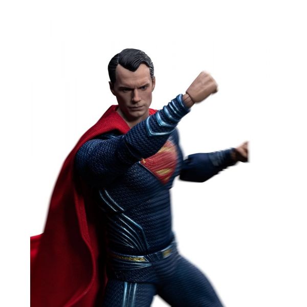 View DC Universe page