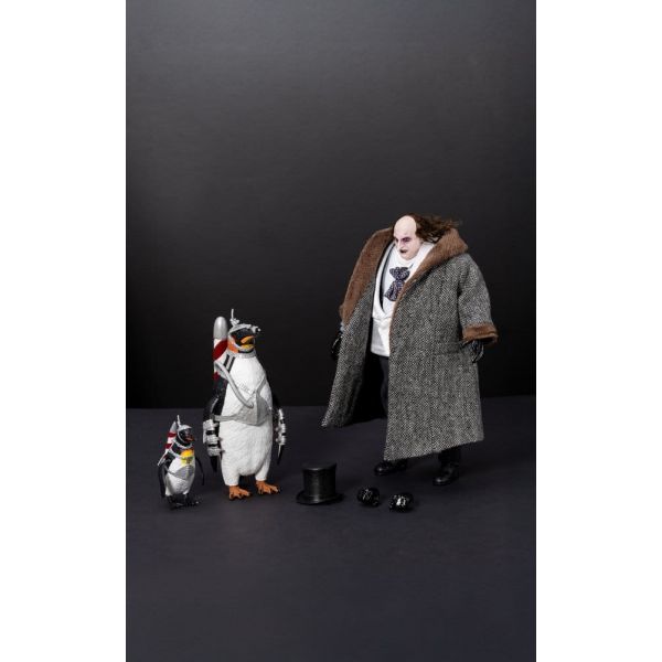 The Penguin SP (Batman Returns) Additional Image 5
