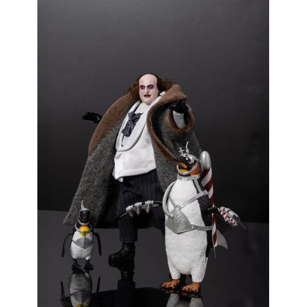 The Penguin SP (Batman Returns) Additional Image 8