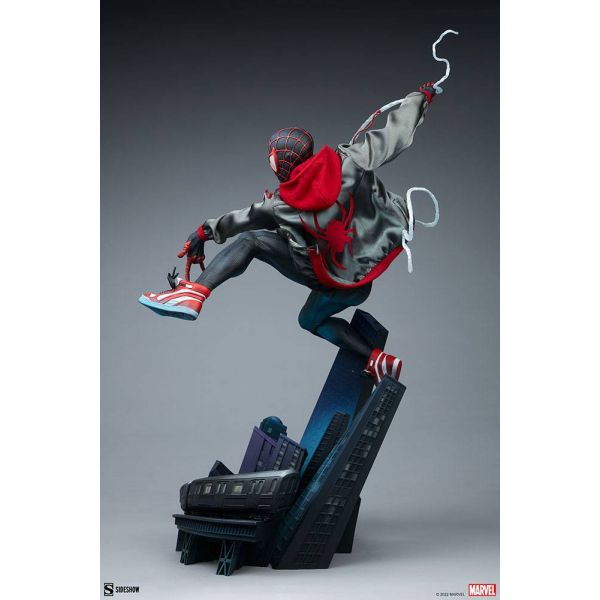 Premium Format Miles Morales Statue (Marvel) Additional Image 5
