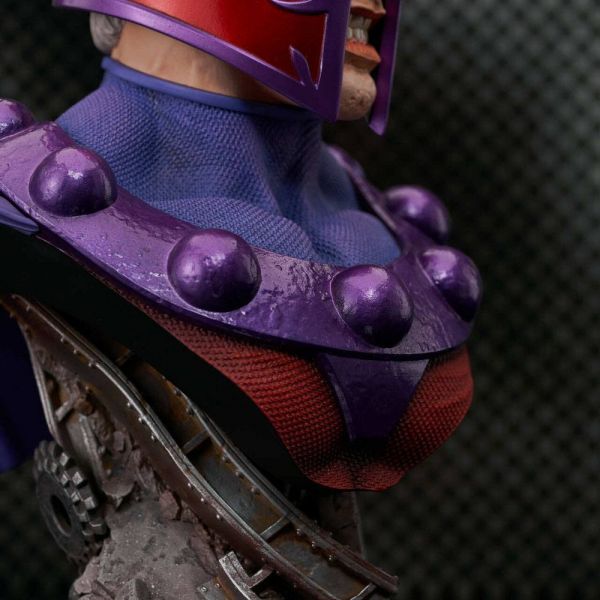 Legends in 3D Magneto 1/2 Scale Bust (Marvel Comics) Additional Image 8