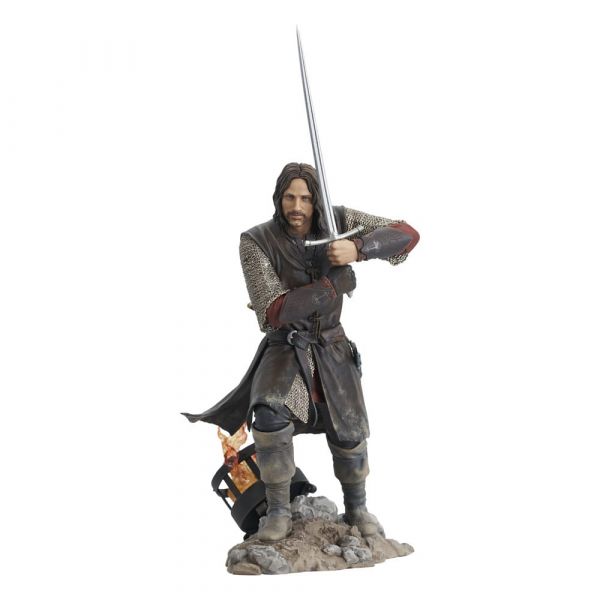 Gallery Aragorn Statue (Lord of the Rings) Main Image