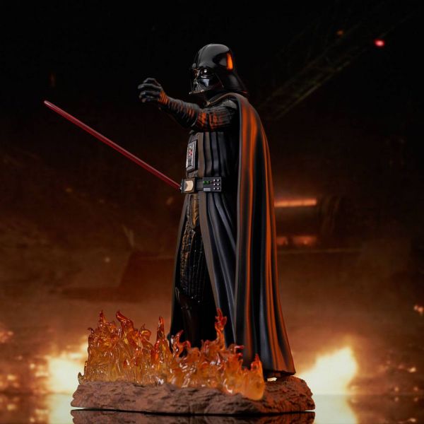 Premier Collection Darth Vader Statue (Star Wars: Obi-Wan Kenobi) Additional Image 2