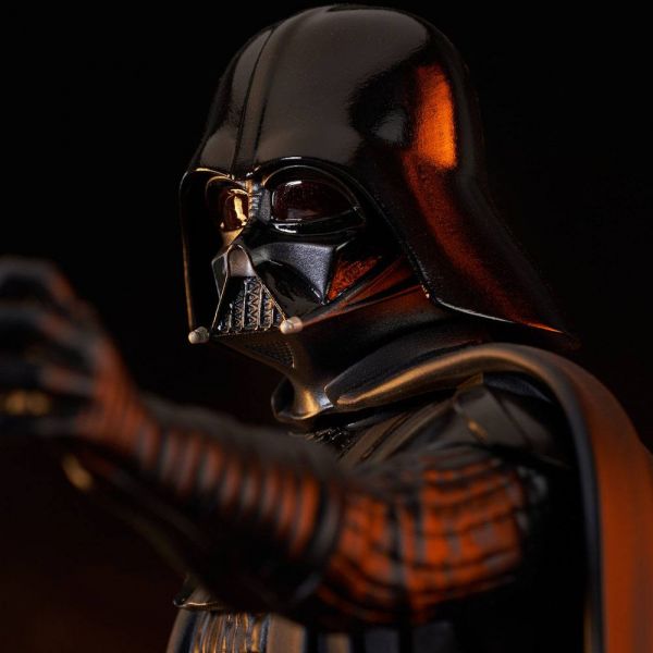 Premier Collection Darth Vader Statue (Star Wars: Obi-Wan Kenobi) Additional Image 4