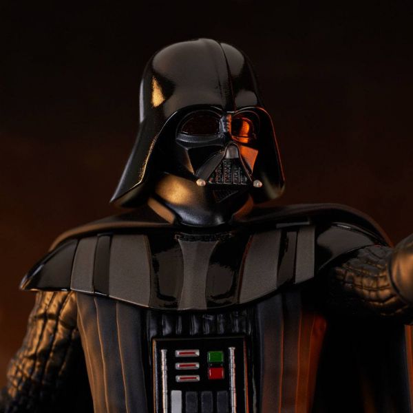 Premier Collection Darth Vader Statue (Star Wars: Obi-Wan Kenobi) Additional Image 6