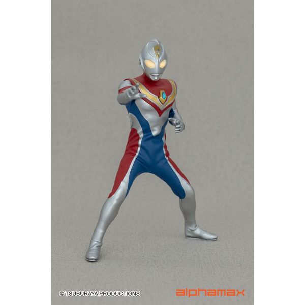 Light-Up Ultraman Dyna Action Figure (Ultraman) Additional Image 2