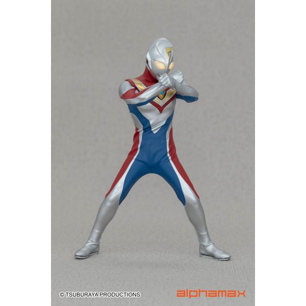 Light-Up Ultraman Dyna Action Figure (Ultraman) Additional Image 4