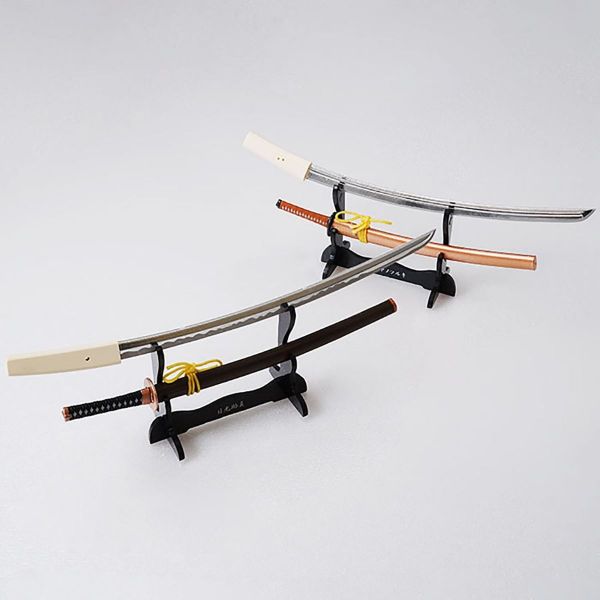 [Gashapon] Aoi's Katanas (Single Randomly Drawn Item from the Line-up) Image
