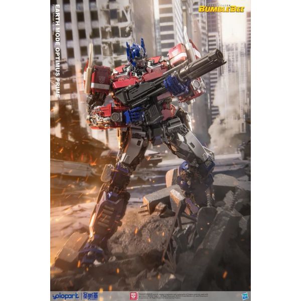 [FREE POSTER] Earth mode Optimus Prime A2 Size Poster (Bumblebee The Movie) Image