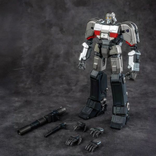AMK D-16 Megatron Cogged (Transformers One) Main Image