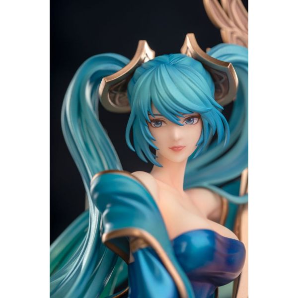 Maven of the Strings Sona Statue (League of Legends) Additional Image 4