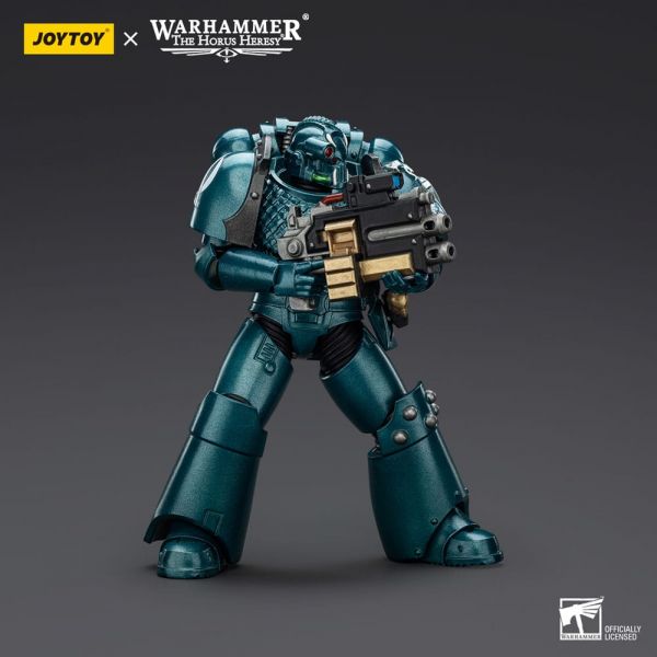 Alpha Legion Head hunter With Banestrike Combi-Bolter And Power Dagger (Warhammer The Horus Heresy) Additional Image 3