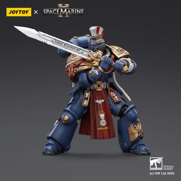 Ultramarines Relic Primus Armourwith Plasma Pistol and Combat Blade (Warhammer 40,000: Space Marine 2) Additional Image 3